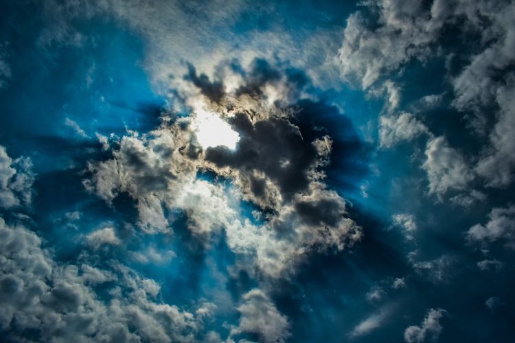 clouds-g024ee4299_1920