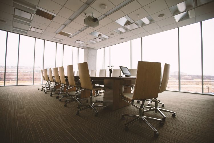 conference-room-g6d35c8bae_1920