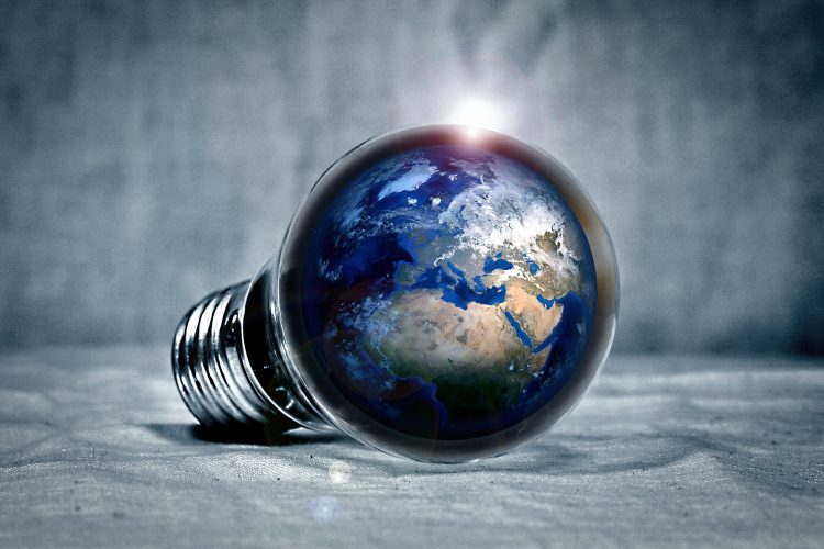 earth-2581631_1920