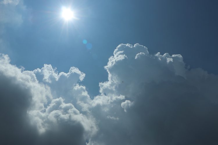 sky-2658216_1920