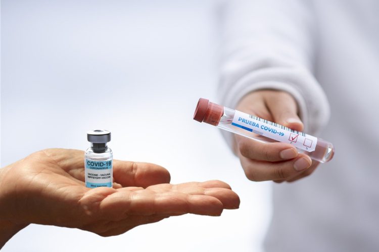 vaccine-ga58fd7da2_1920